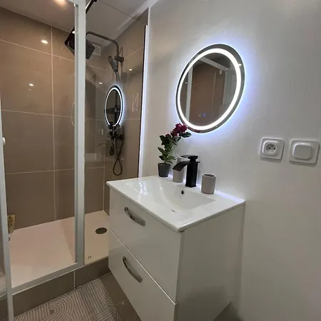 Appartamento Entier Avec Jacuzzi Proche Futuroscope